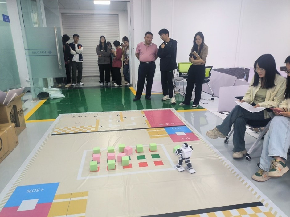 赋能未来，创新无界——智能机器人产业学院成功举办第一届校级睿抗机器人开发者大赛
